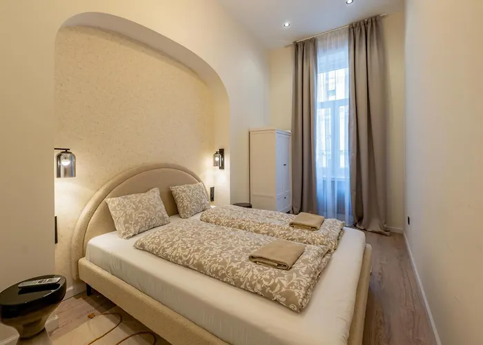 Akacfa-a112 Stylish 2 Bedroom * ブダペスト